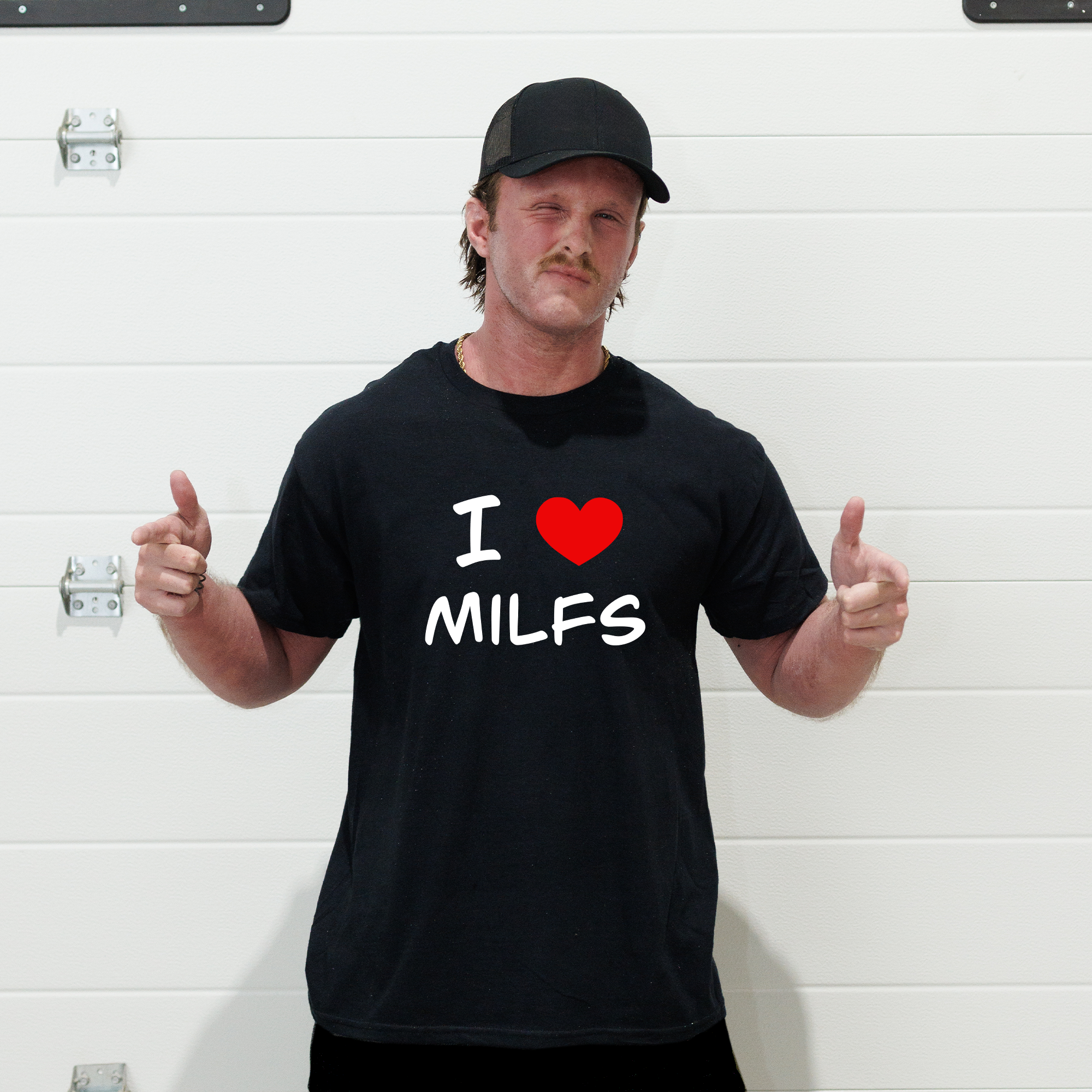 I Love Milfs T-Shirt